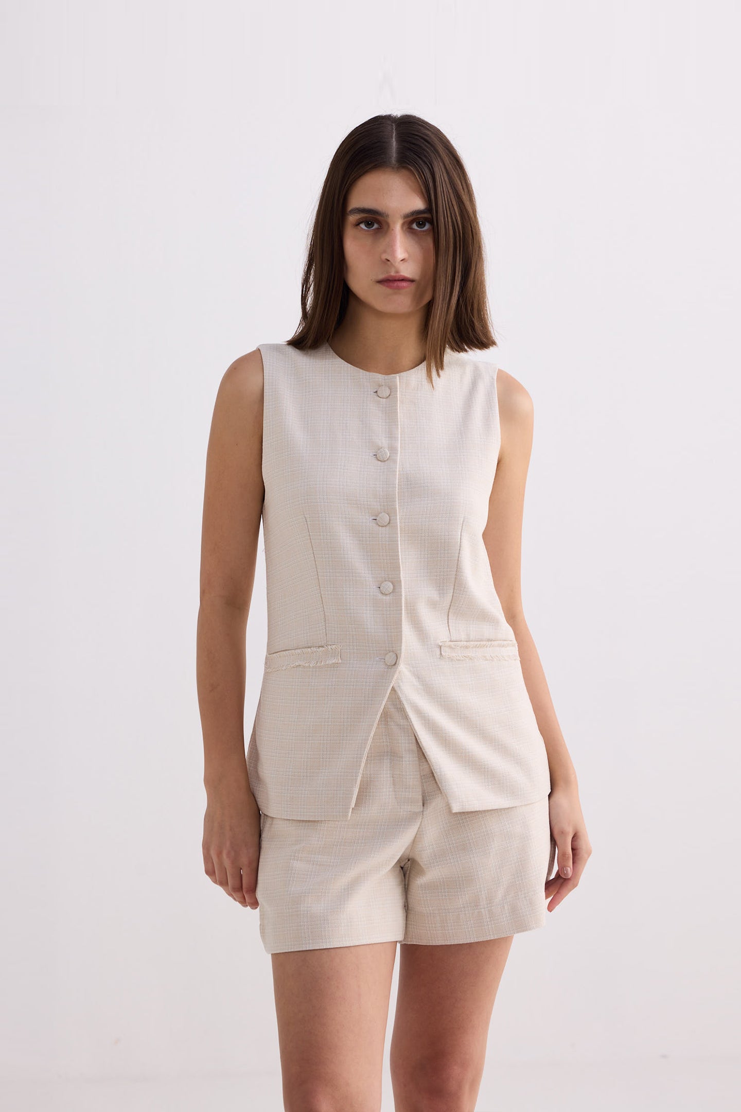 Cotton Tweed Shorts in Cream Longshot