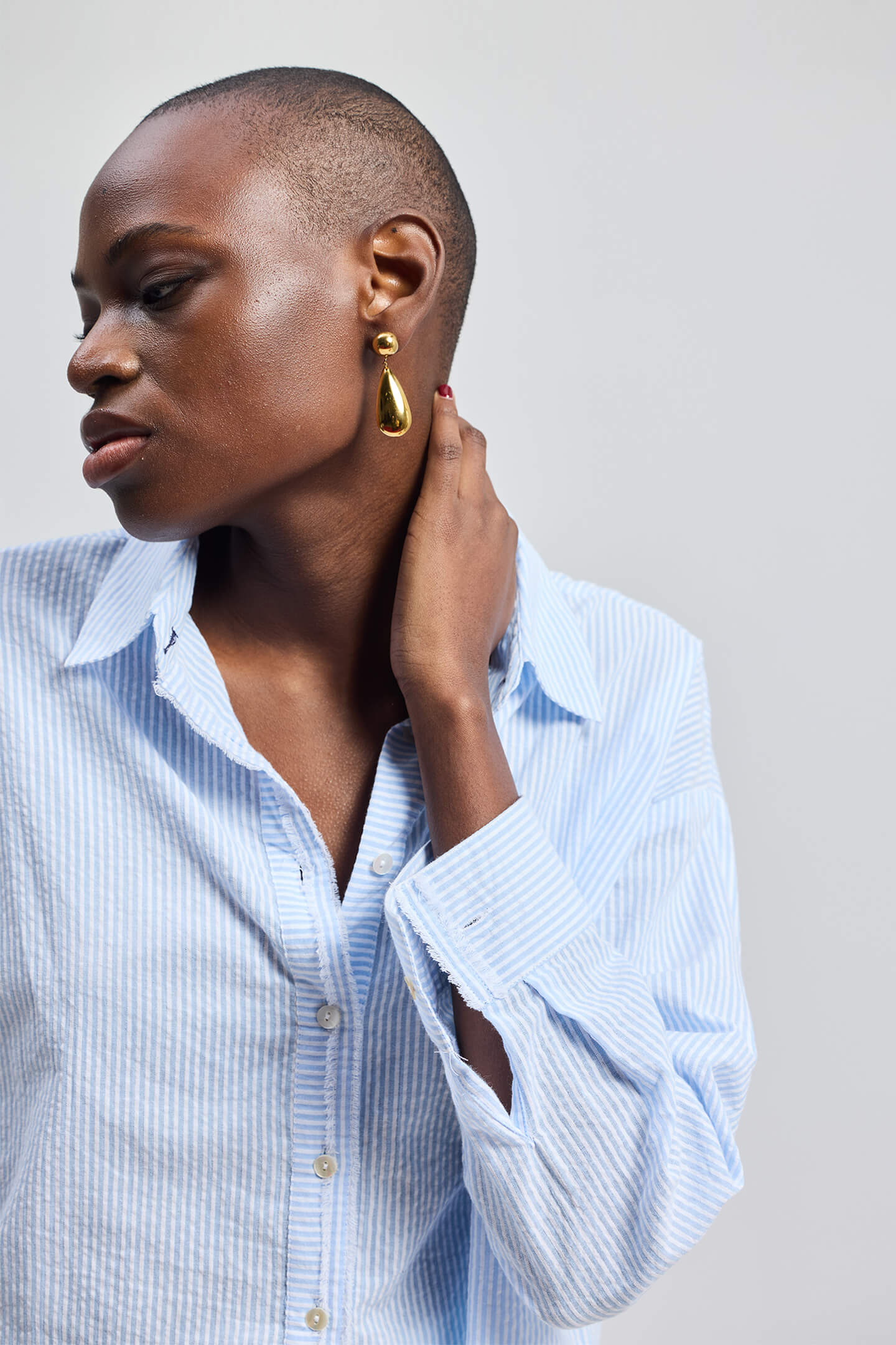 Crop it like it’s Hot Shirt in Stripes Closeup