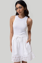 DRAWSTRINGSHORTWHITESKIRT5_1