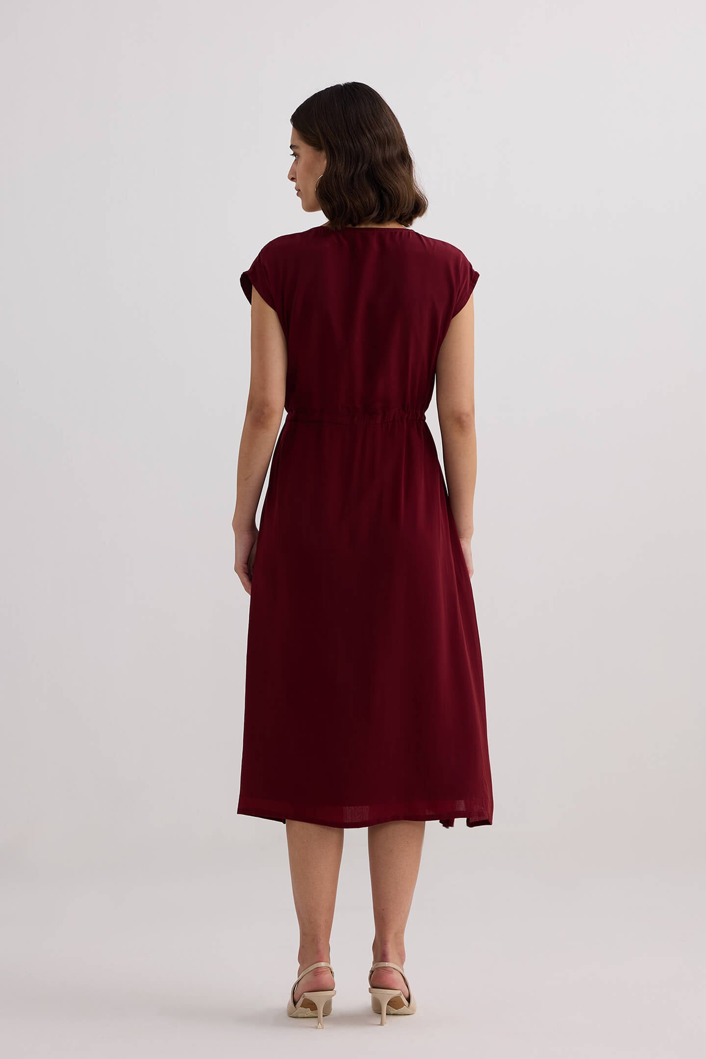 Deep V-neck Gathered Dress in Burgundy Longshot