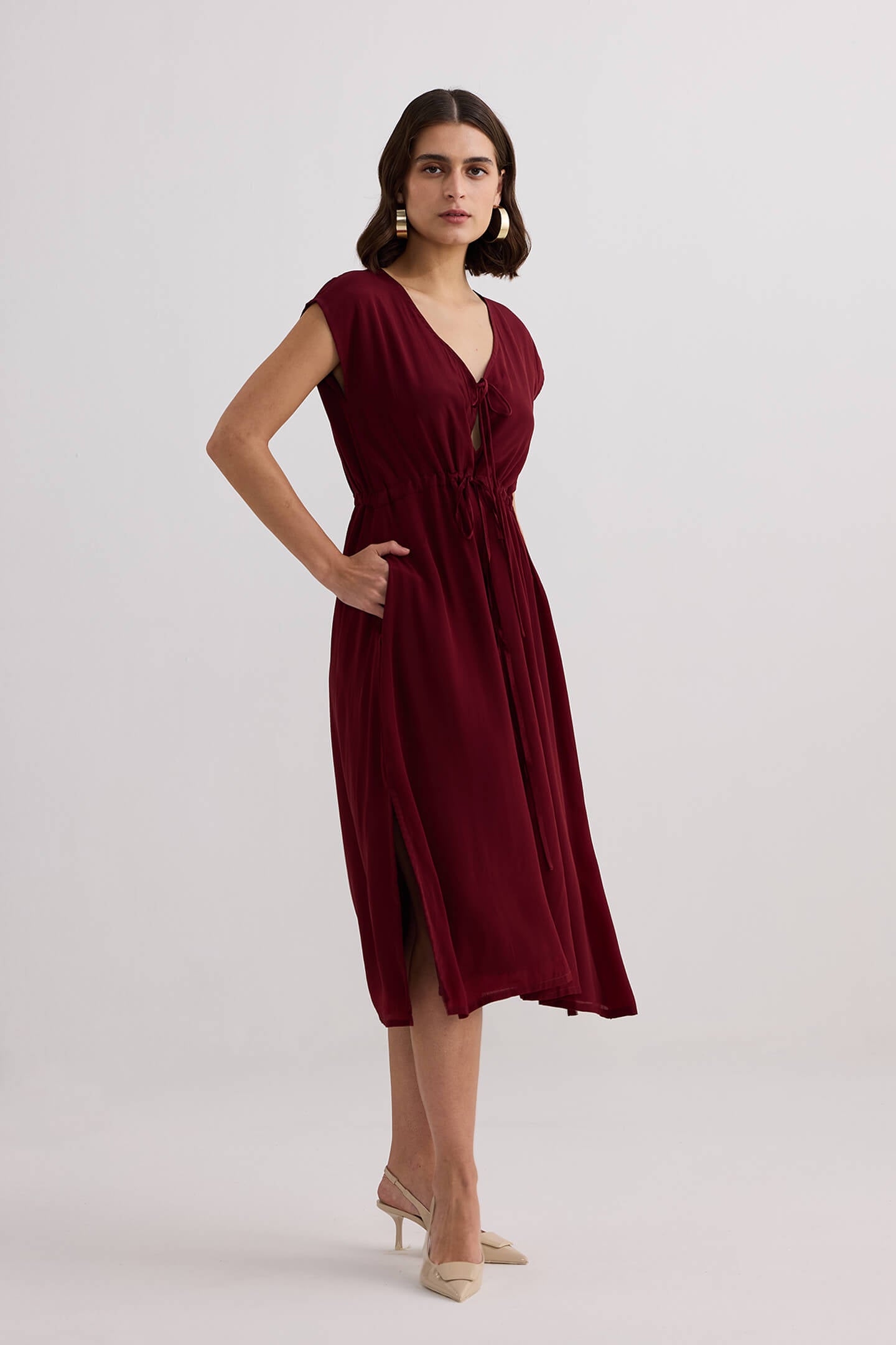 Deep V-neck Gathered Dress in Burgundy Longshot