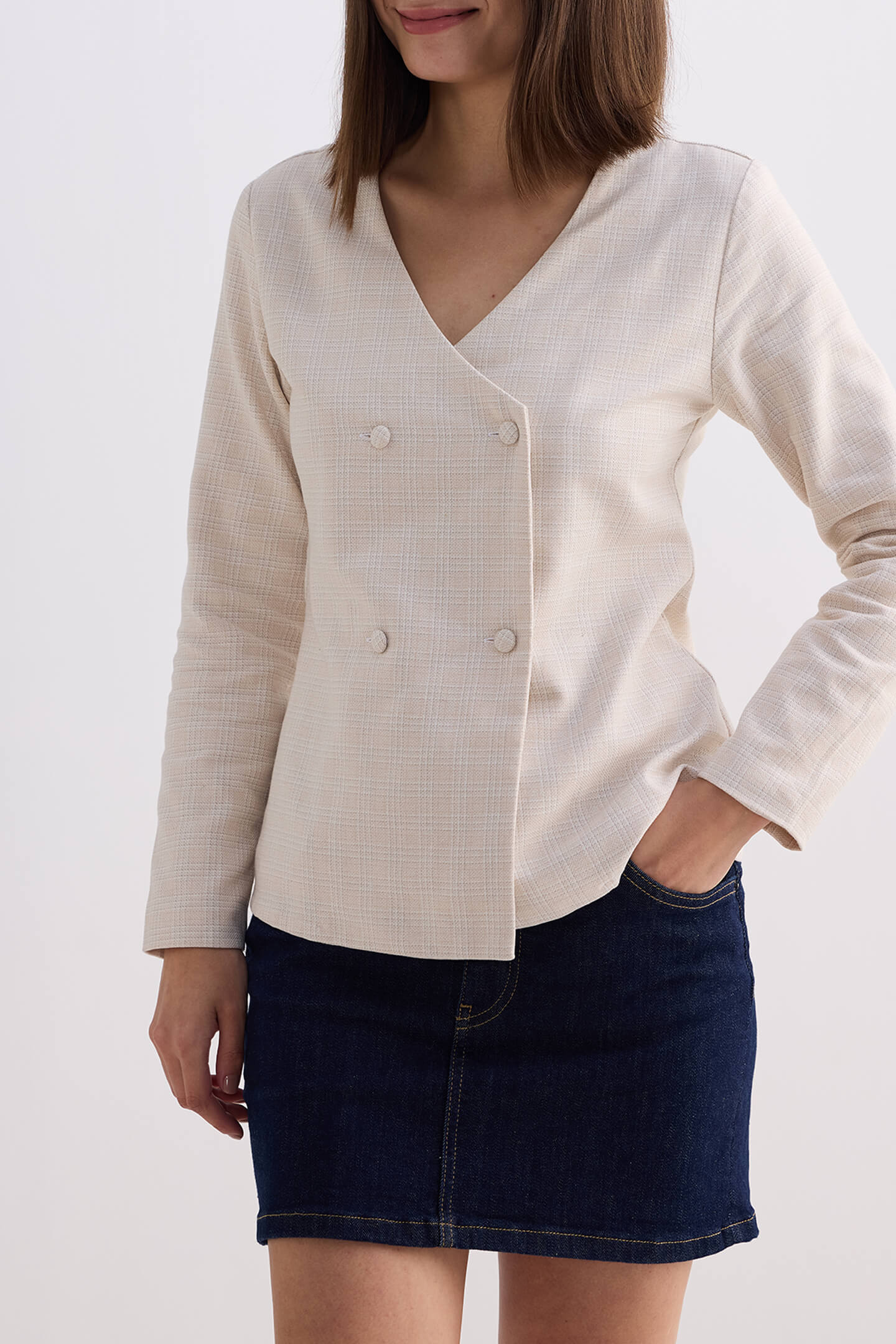 Fitted Cotton Tweed Jacket in Cream Closeup Shot