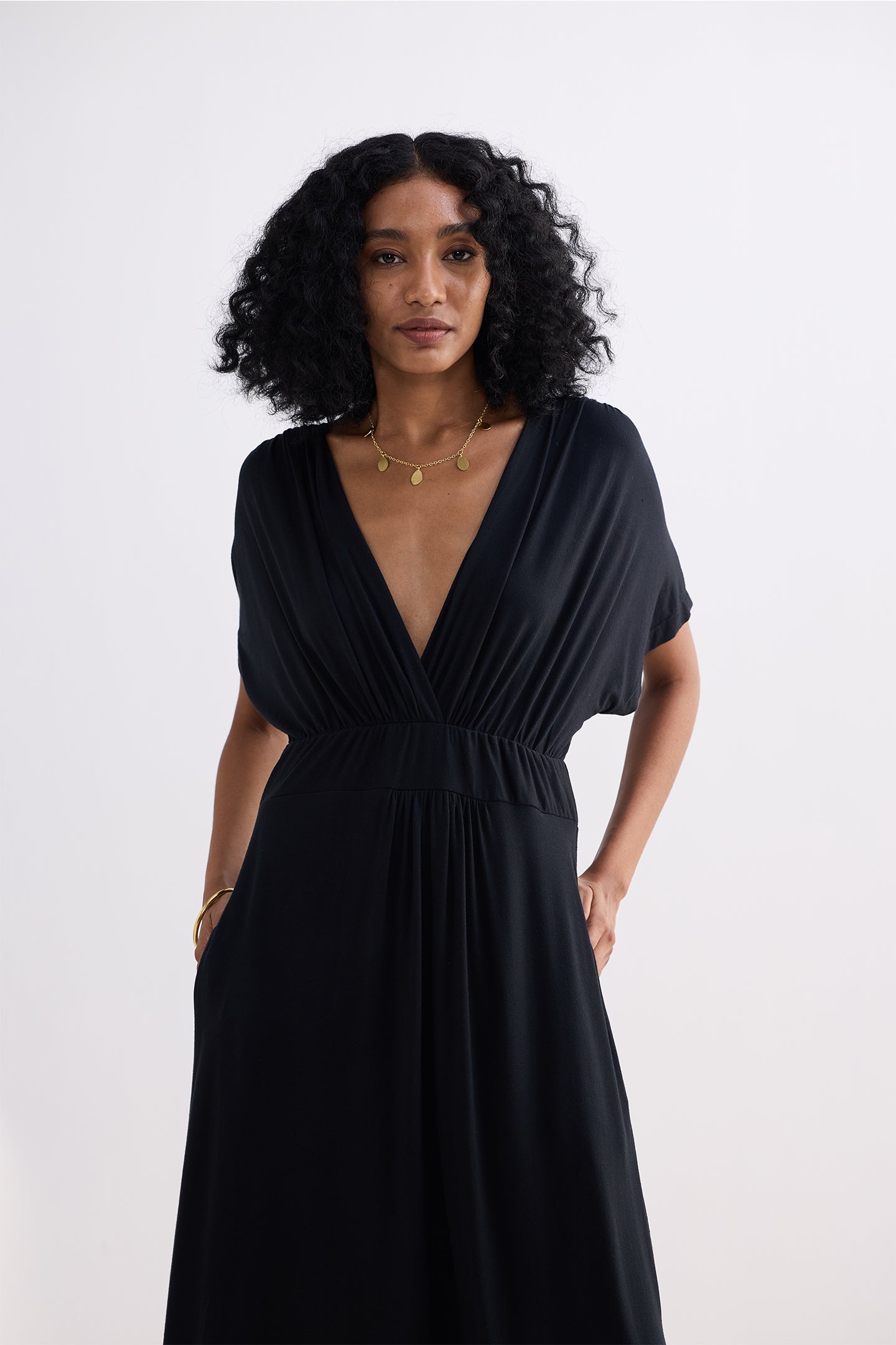 Flowy A-Line Maxi Dress with Side Slits in Black Longshot