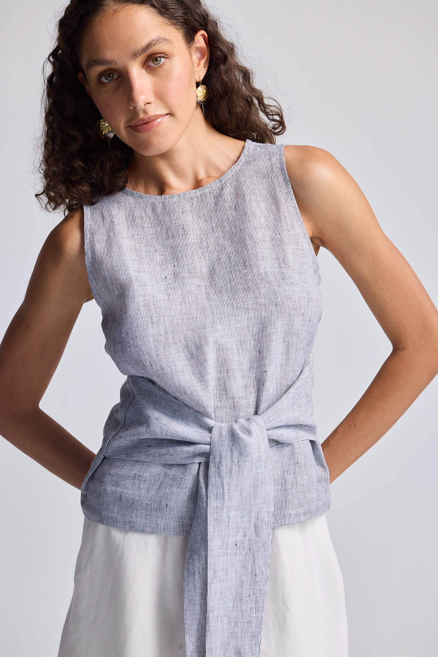 Front-tie Top in Linen Stripes Closeup