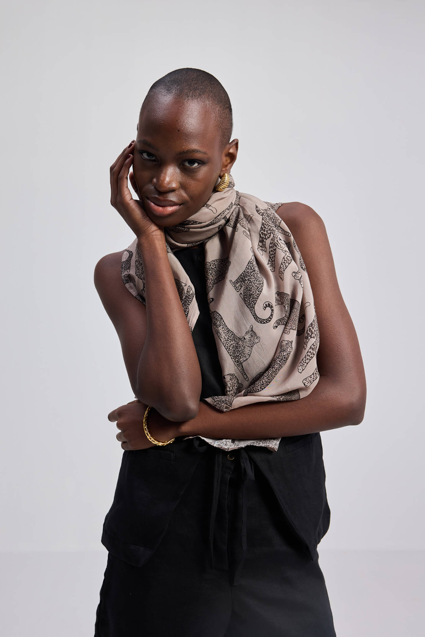 Hemp Vest Jacket in Black Longshot