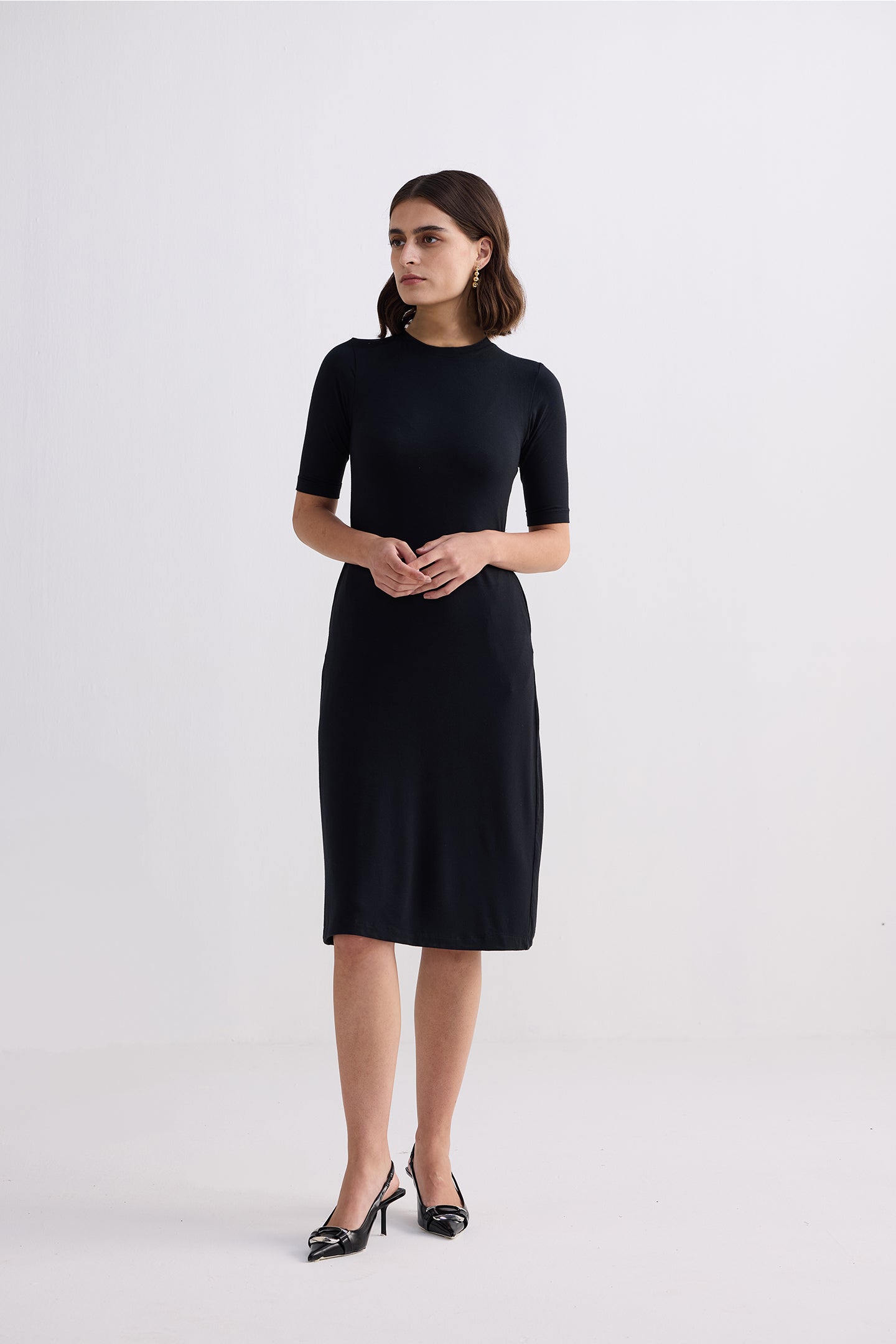 High Crew Neck Elbow Sleeves Fitted Dress in Black Longshot