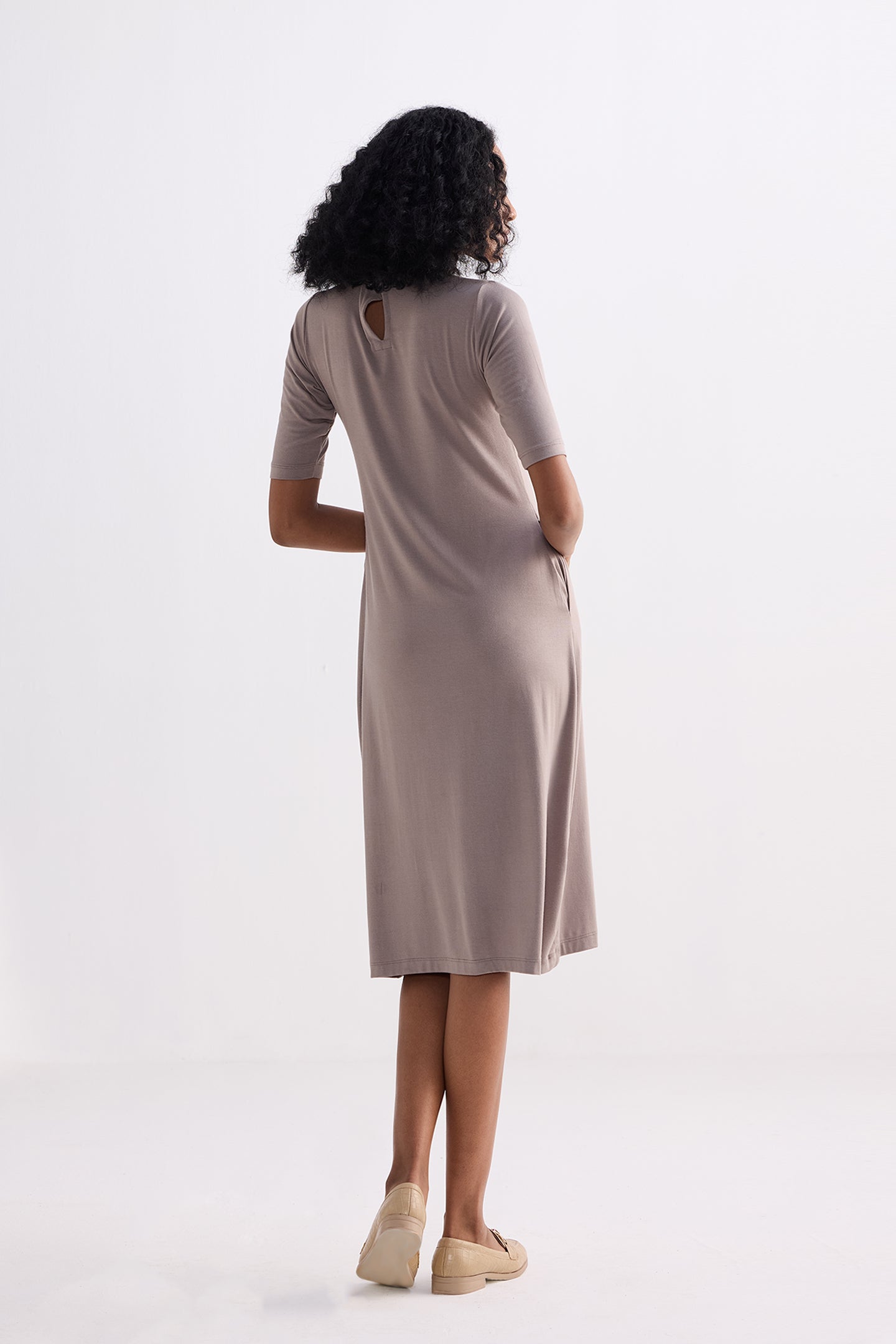 High Crew Neck Elbow Sleeves Fitted Dress in Dusty Brown Longshot
