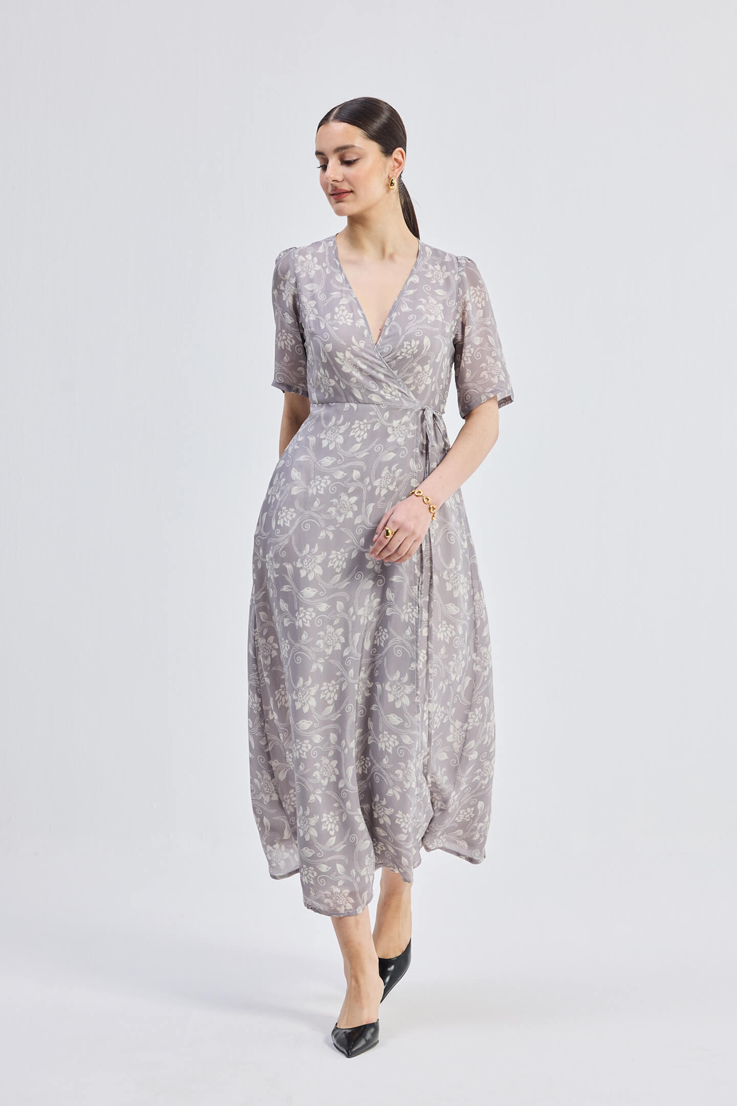 Maxi Wrap Floral dress in Vintage Vines Longshot