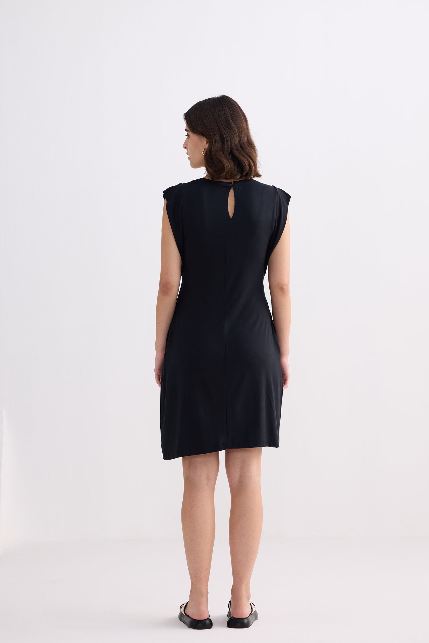 Muscle Tee Short Dress in Black Longshot
