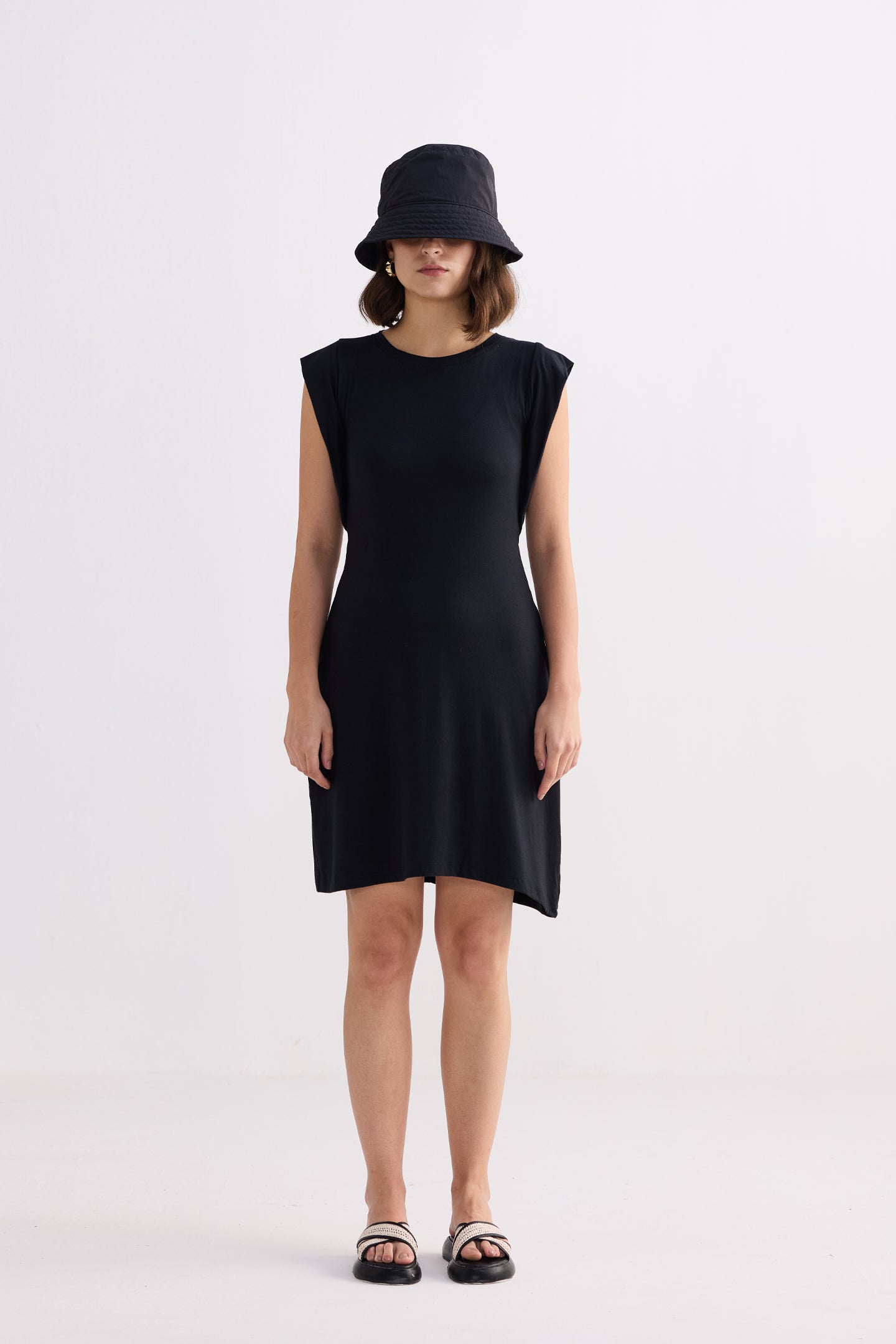Muscle Tee Short Dress in Black Longshot