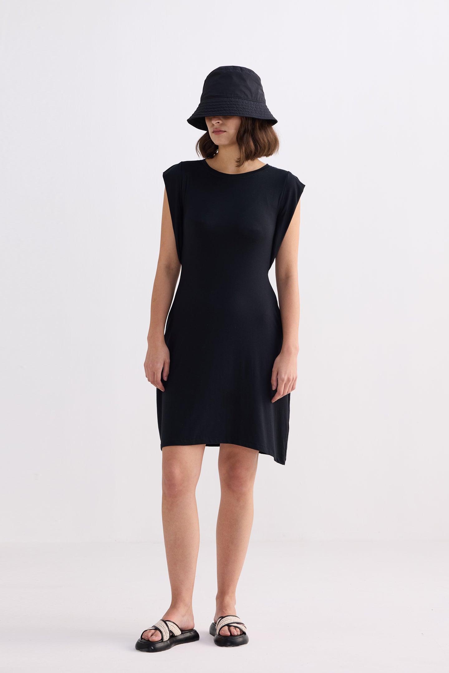 Muscle Tee Short Dress in Black Longshot