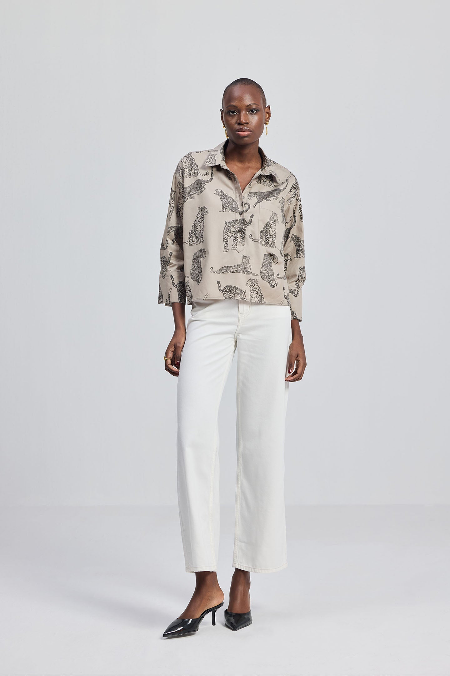 Oversized Cropped Button-down Shirt In Animal Print