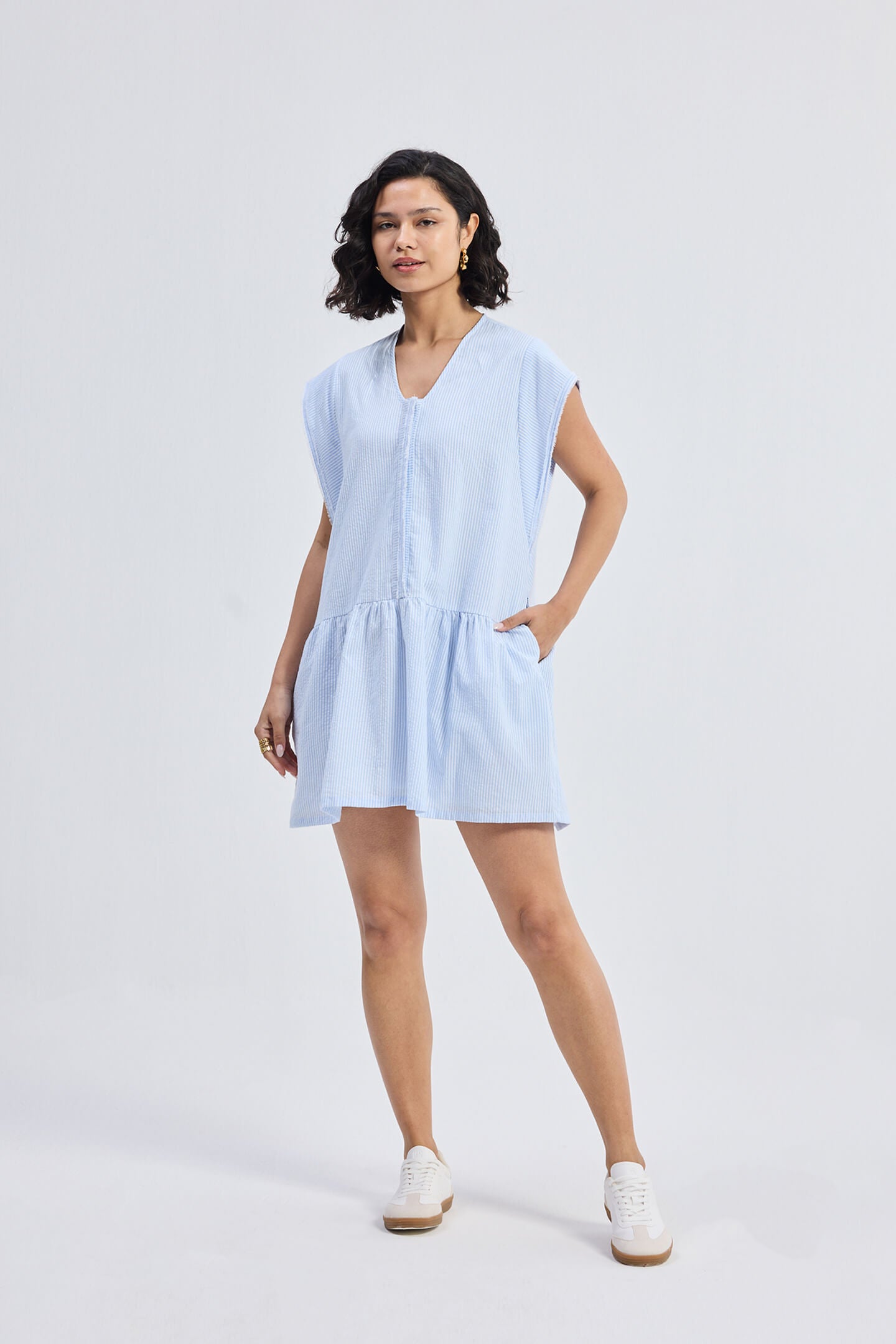 Oversized V neck Short Dress with Frayed Sleeves Long Shot