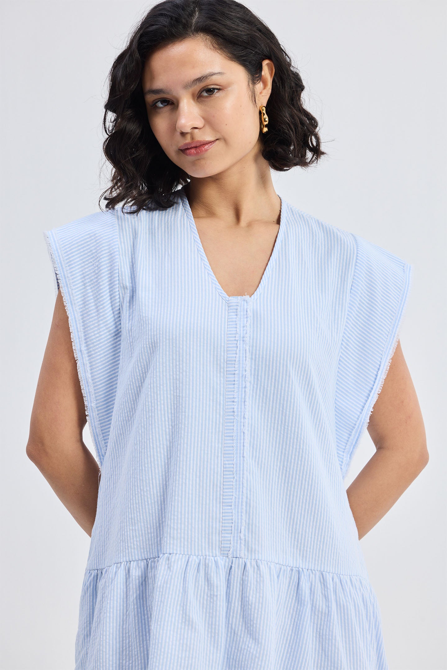 Oversized V neck Short Dress with Frayed Sleeves Medium Shot