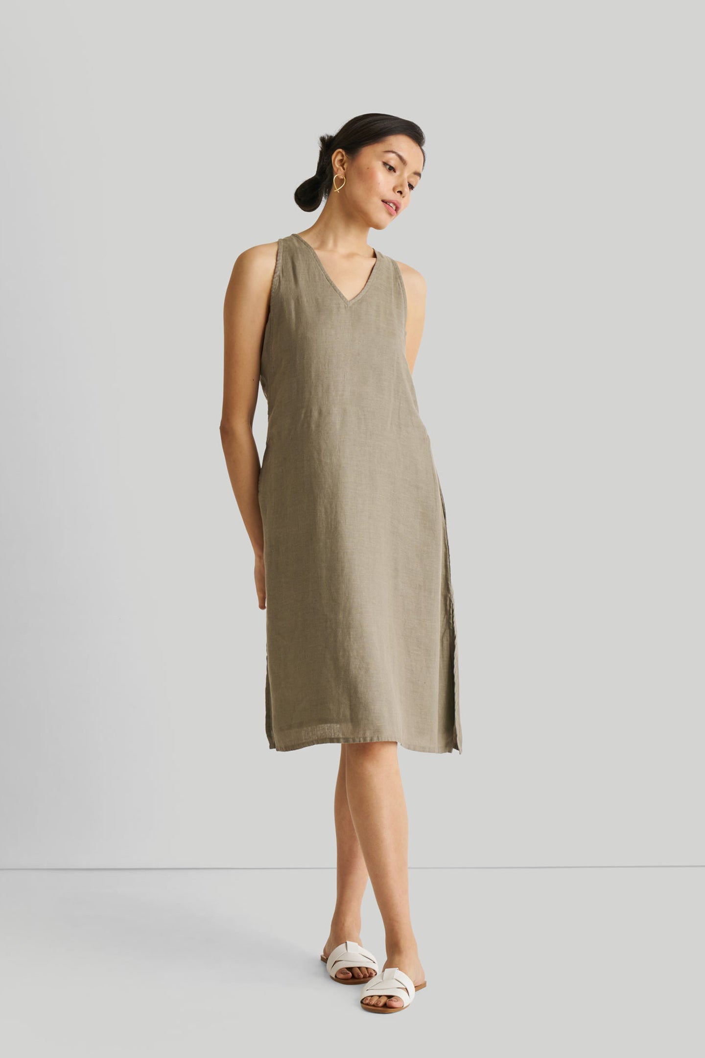 Reading_Tea_Leaves_Dress_in_Dark_Olive_ed8d1c03-73ab-407f-8d5c-d4878845a486