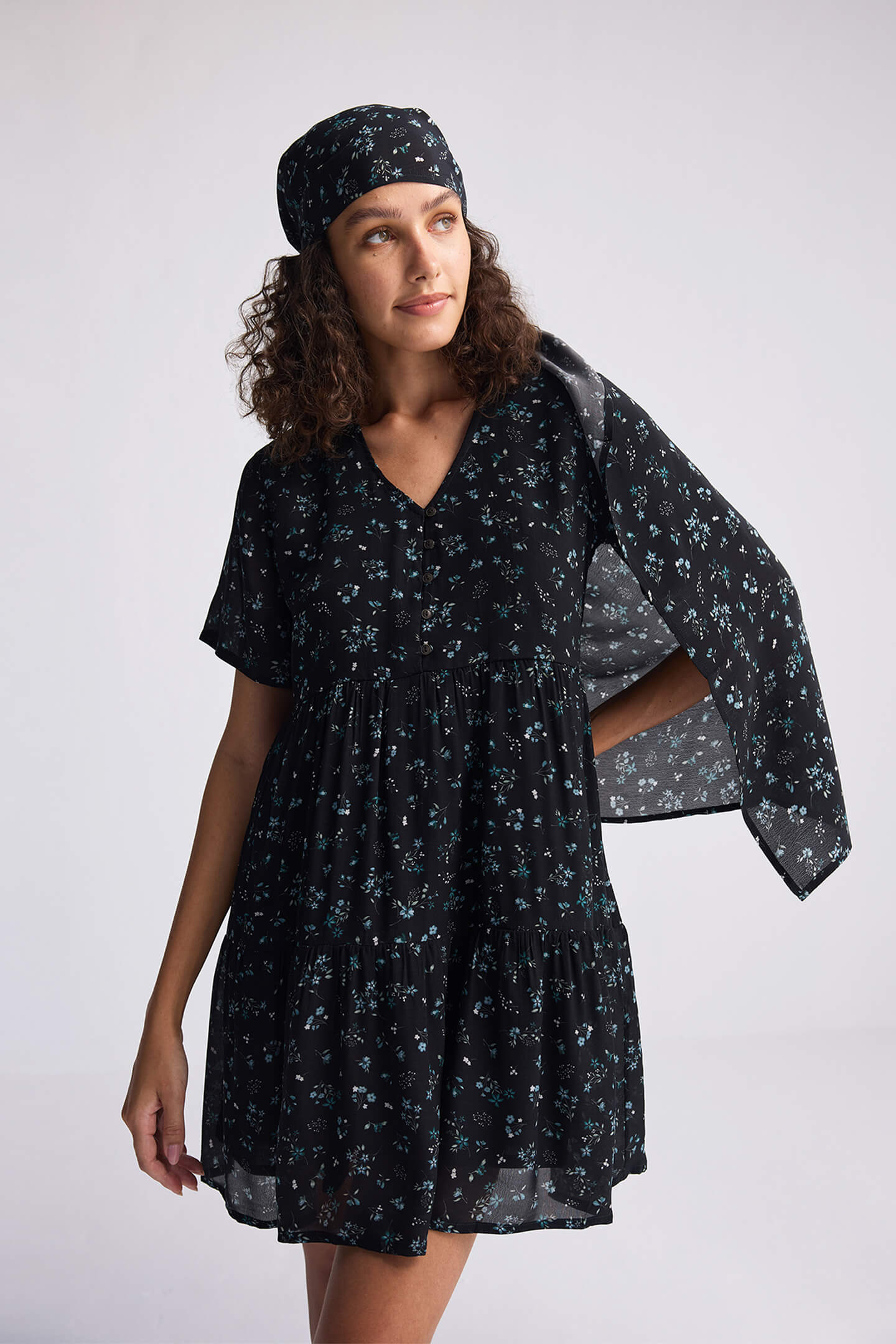 Floral Short Tiered Dress in Dark Blue Moodshot