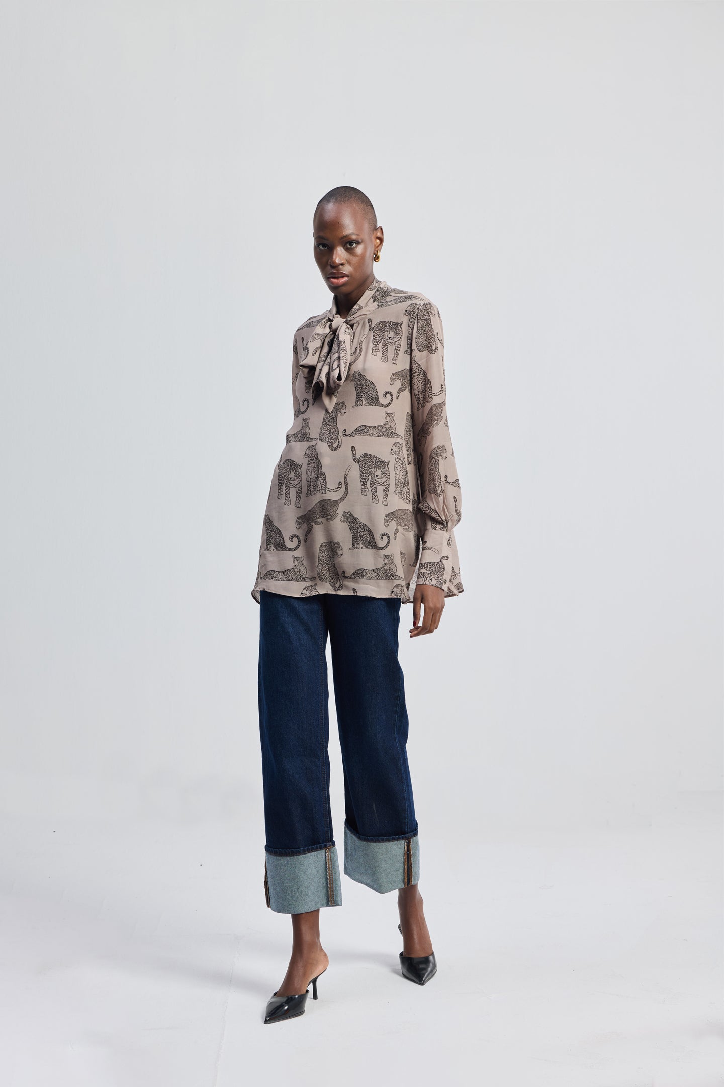 Relaxed-Fit Top with Front-tie in Animal Print