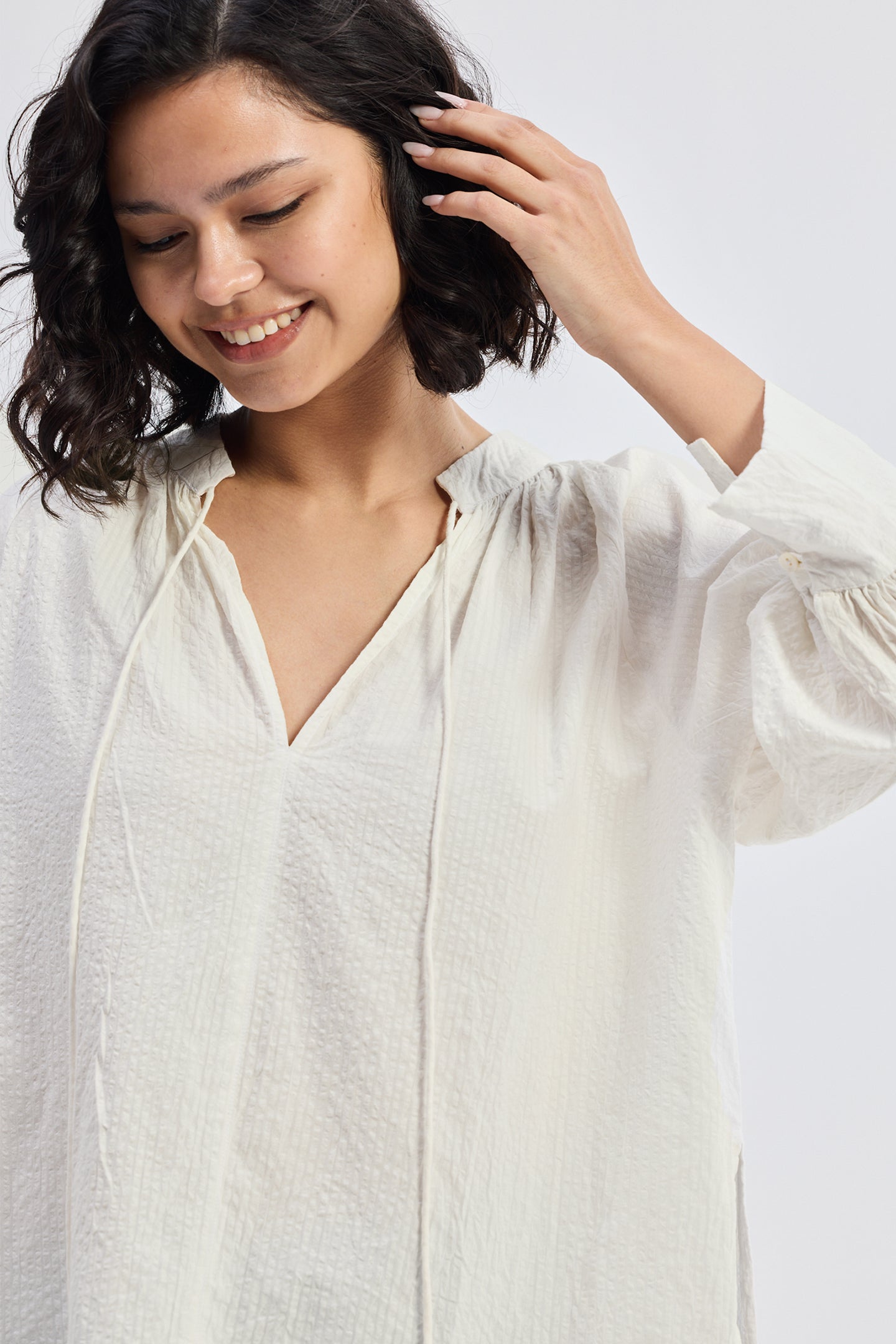 Relaxed Fit Top with Front-tie in Cream Closeup