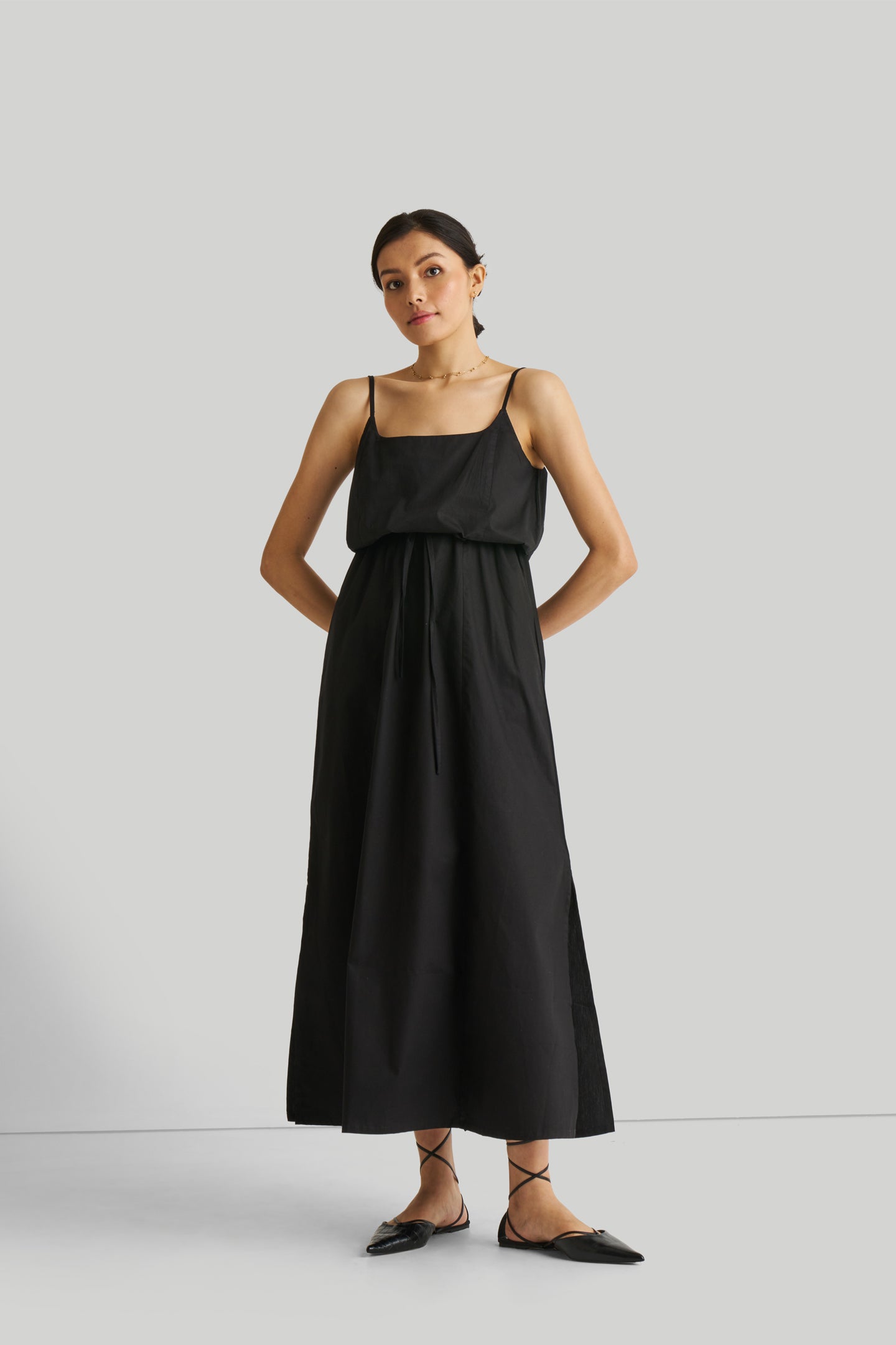 Strappy Maxi Dress in Black Reistor