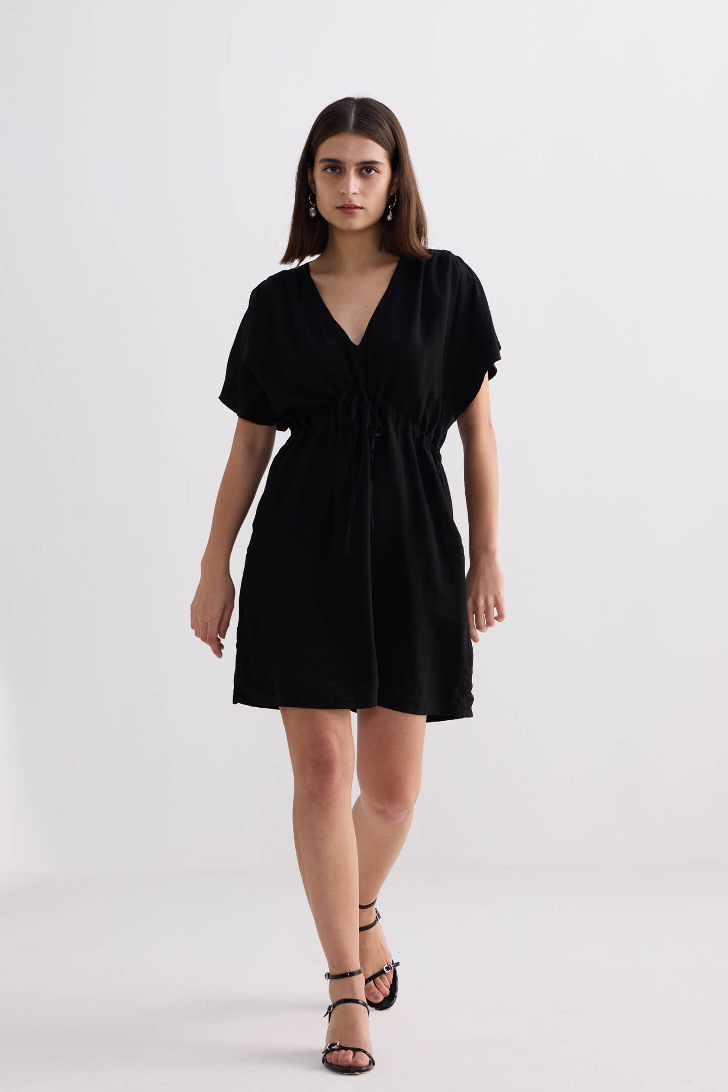 Short gathered Dress in Black Longshot