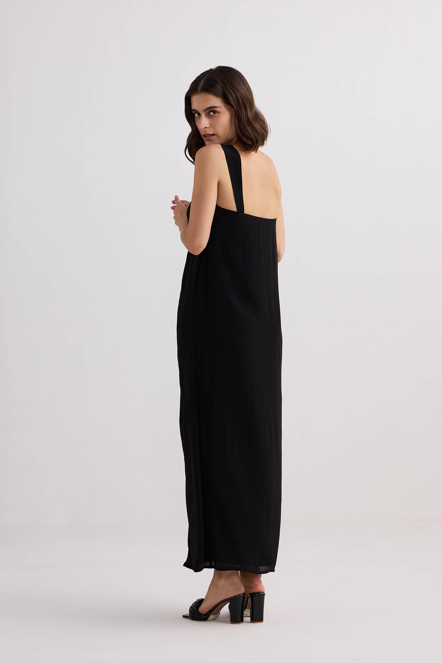 Twilight Twist Strappy Maxi Dress in Black Longshot