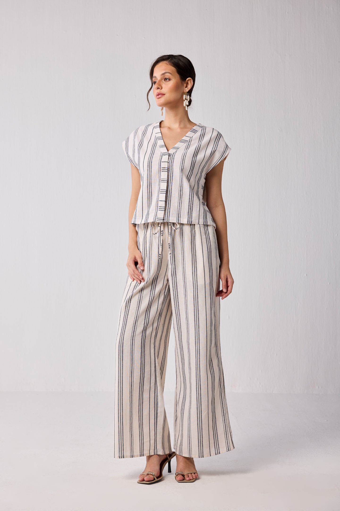 Wide-leg Drawstring Pants in Stripes