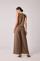 Matching Set with Wide-leg Pants and Colorblock Top in Brown