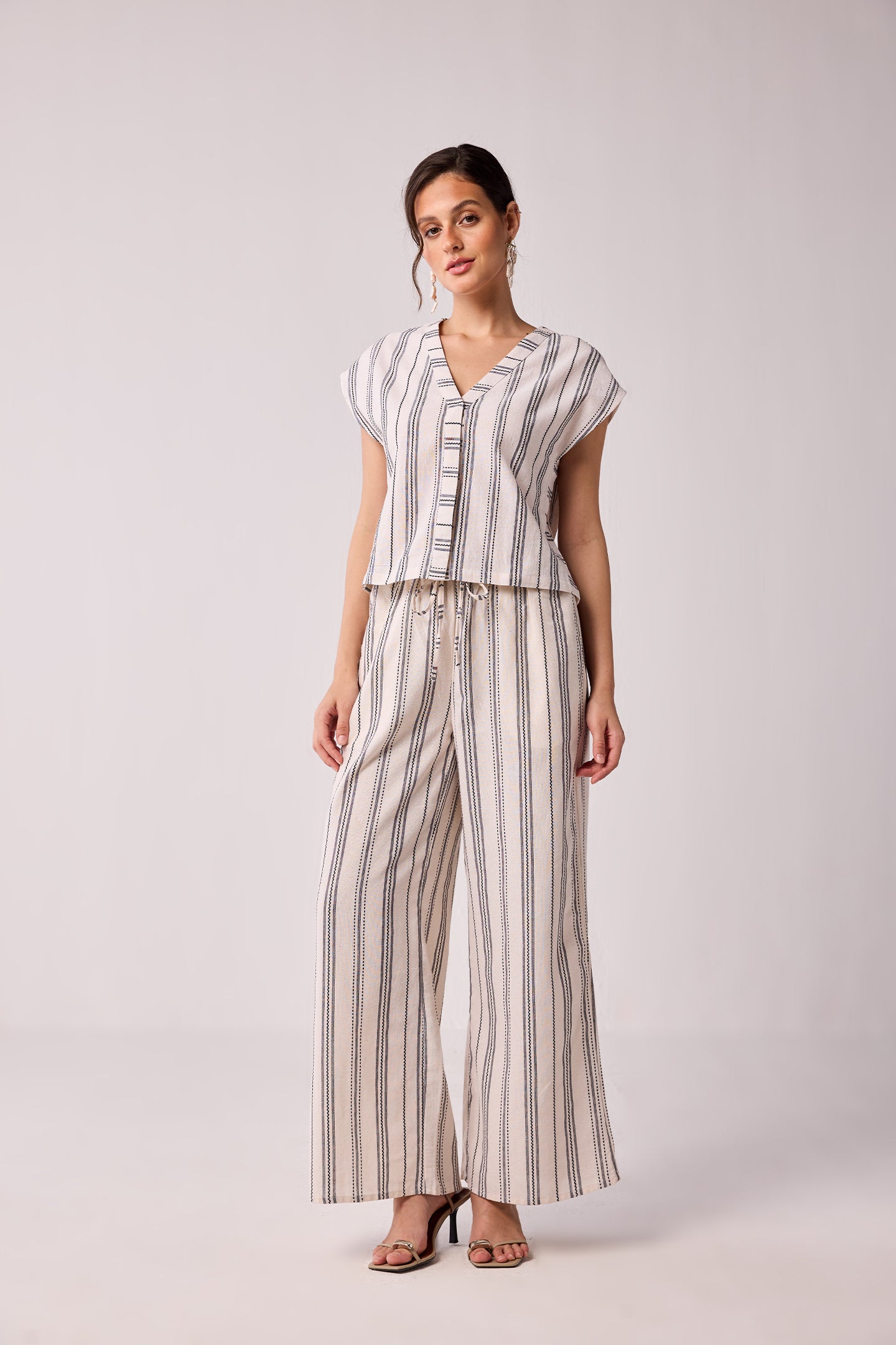 Striped Matching Set with Wide-Leg Pants and V-neck Top