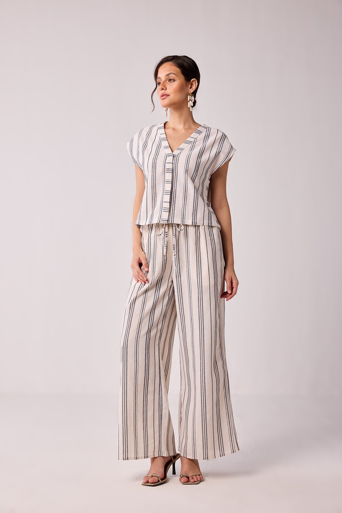 Striped Matching Set with Wide-Leg Pants and V-neck Top