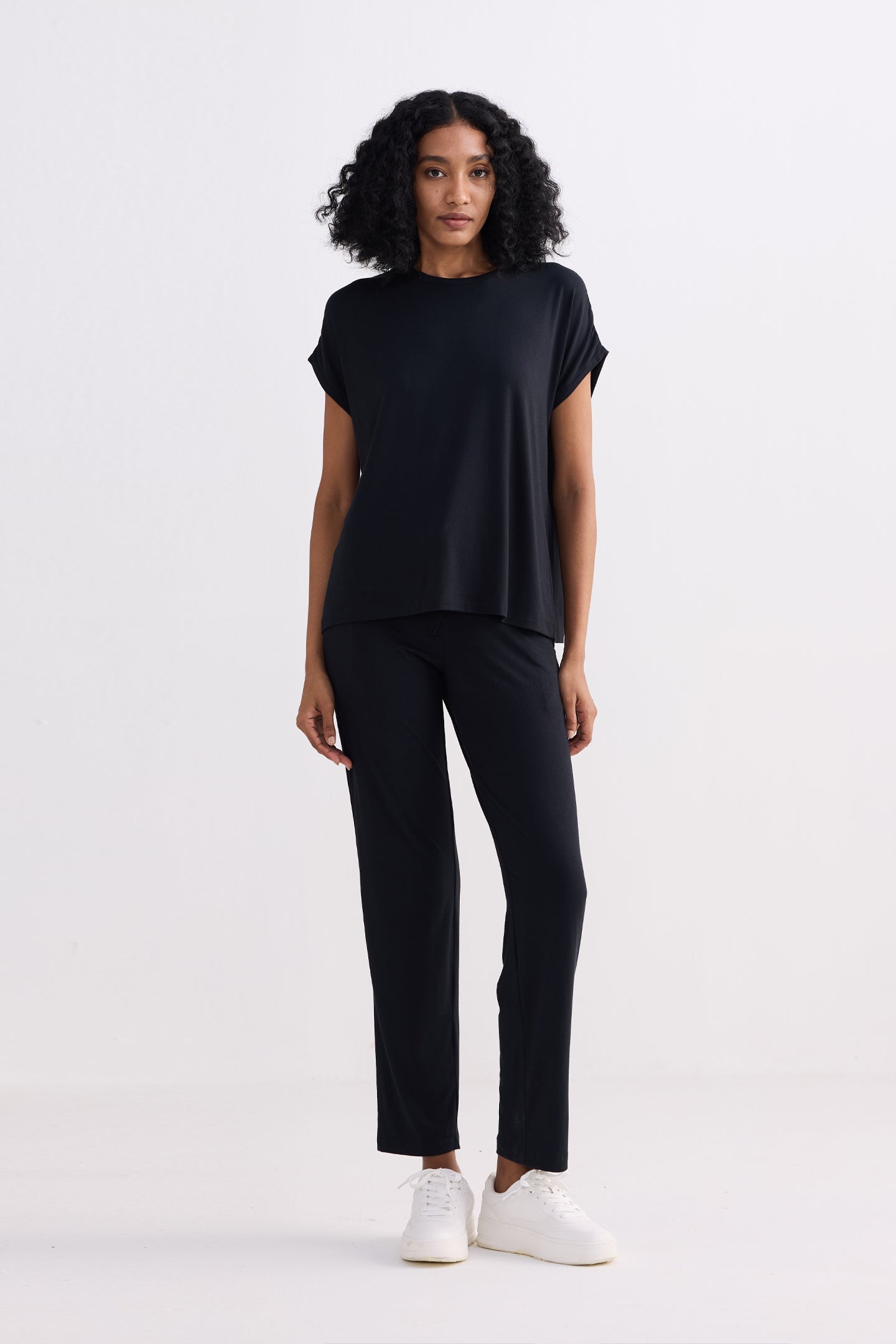 Relaxed Tee Set in Black Longshot