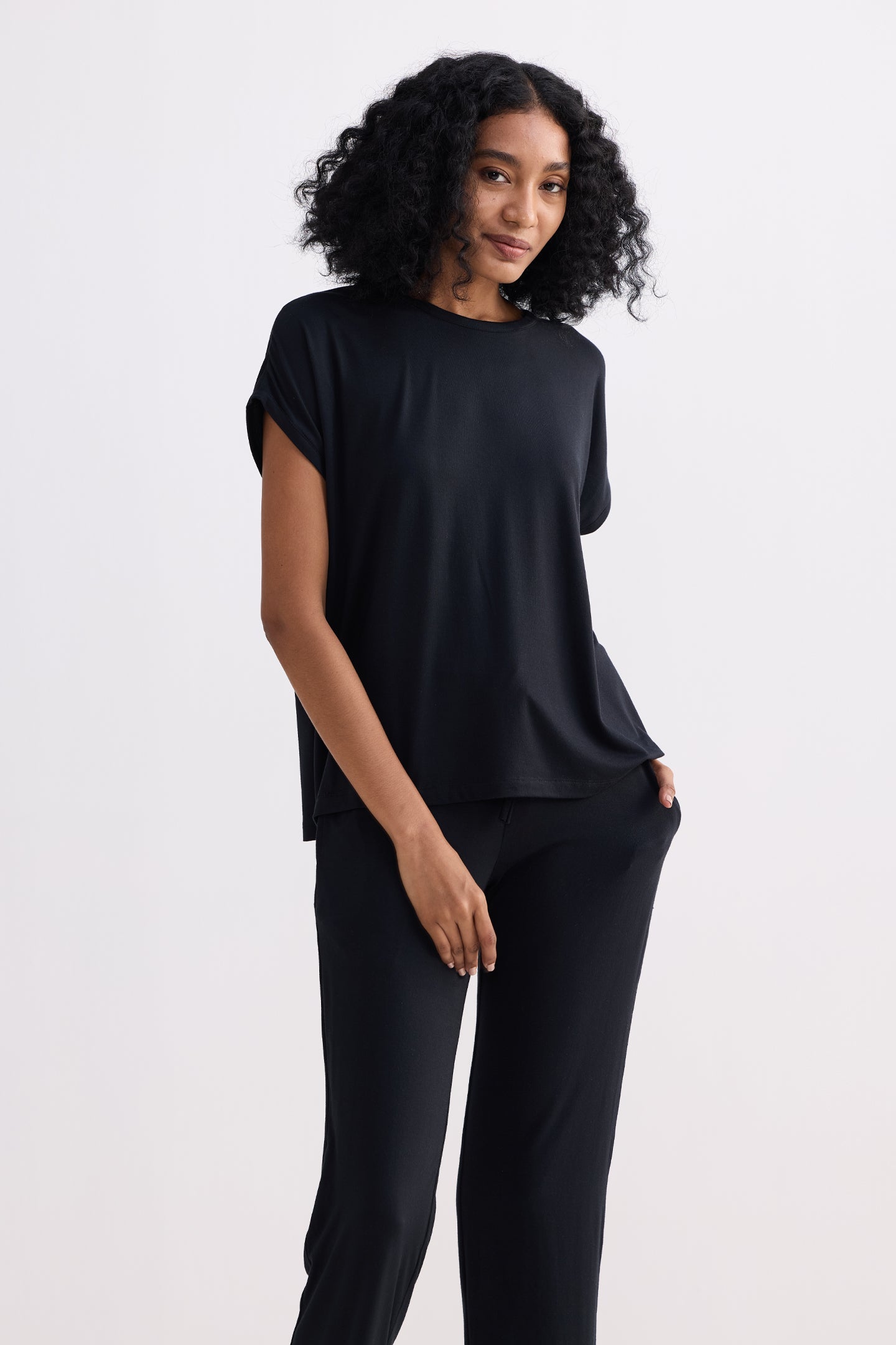 Relaxed Tee Set in Black Longshot