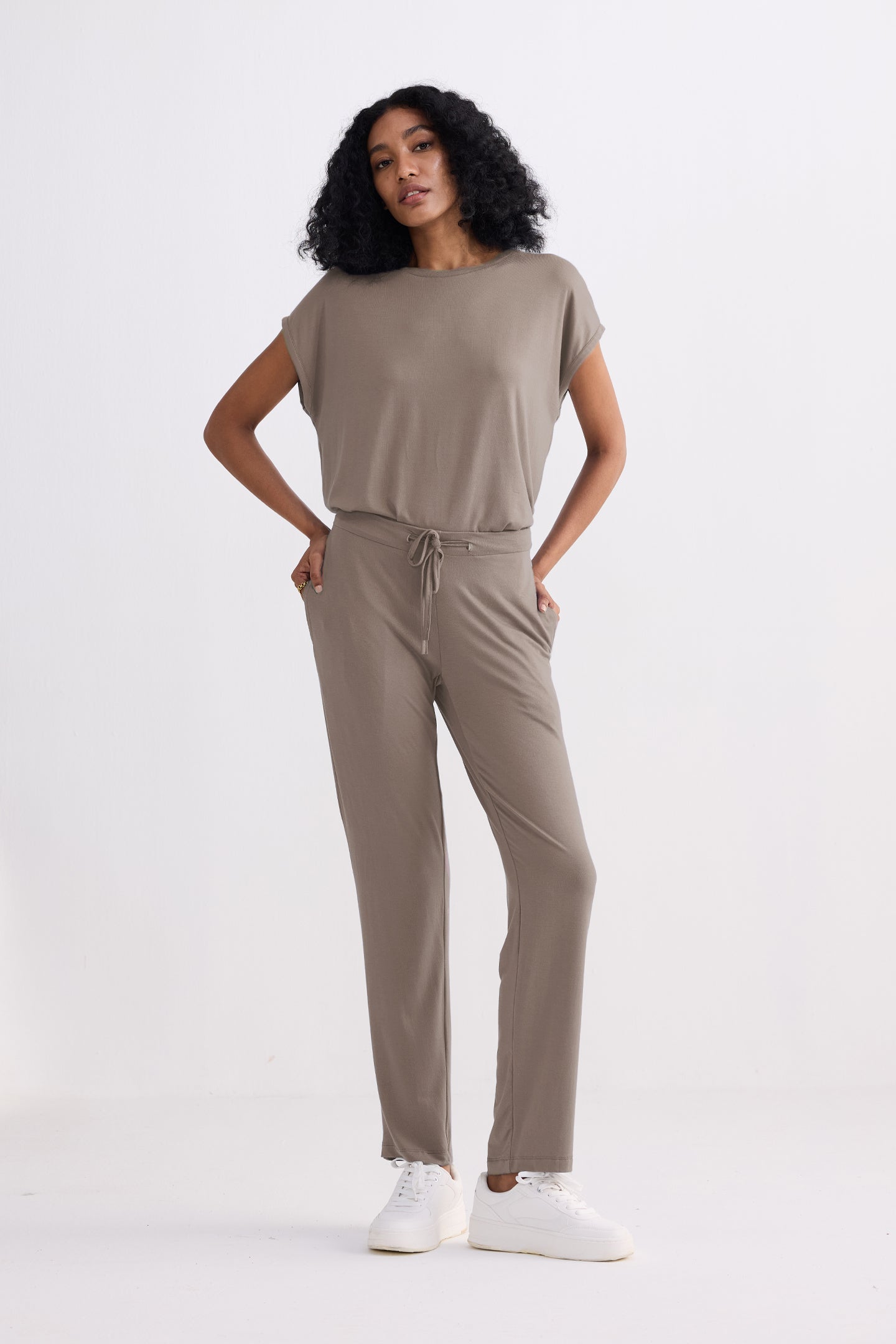wide leg pant in earth grey styled for everyday comfort wear
