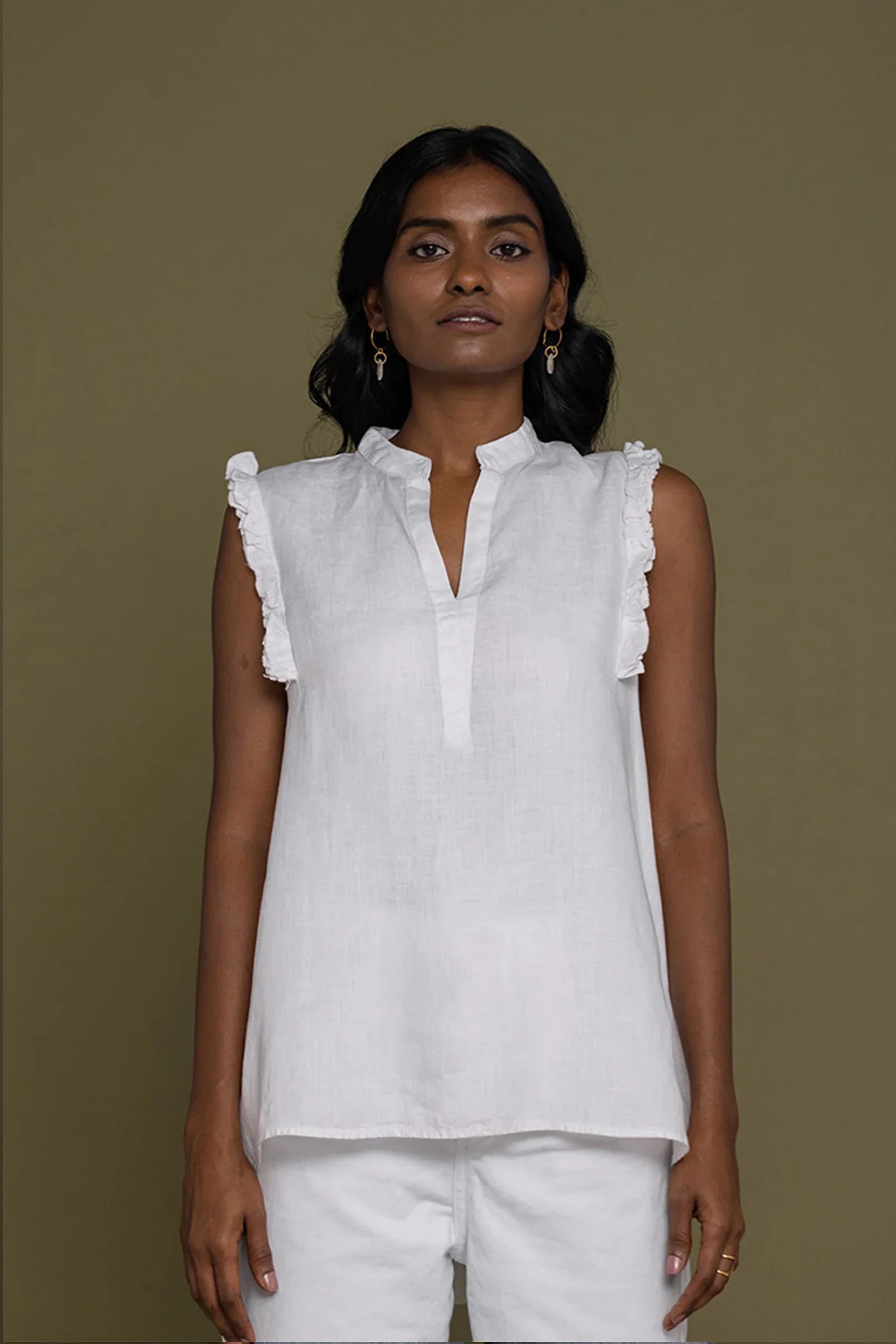 Reistor Wind in my Hair Shirt in White for women with ruffle sleeves, split neckline and relaxed linen fit