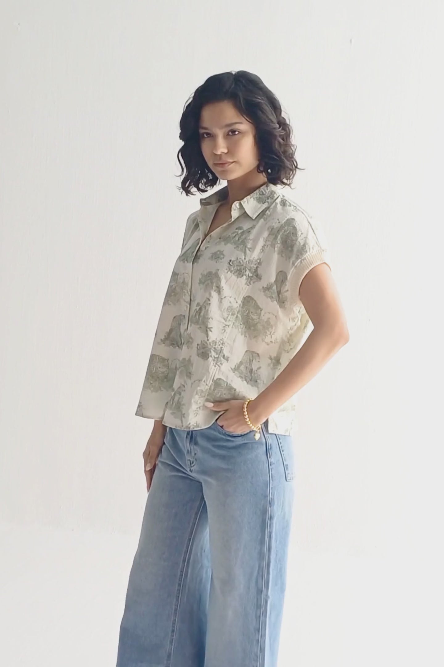 Relaxed-fit Button-down Shirt in Animal print