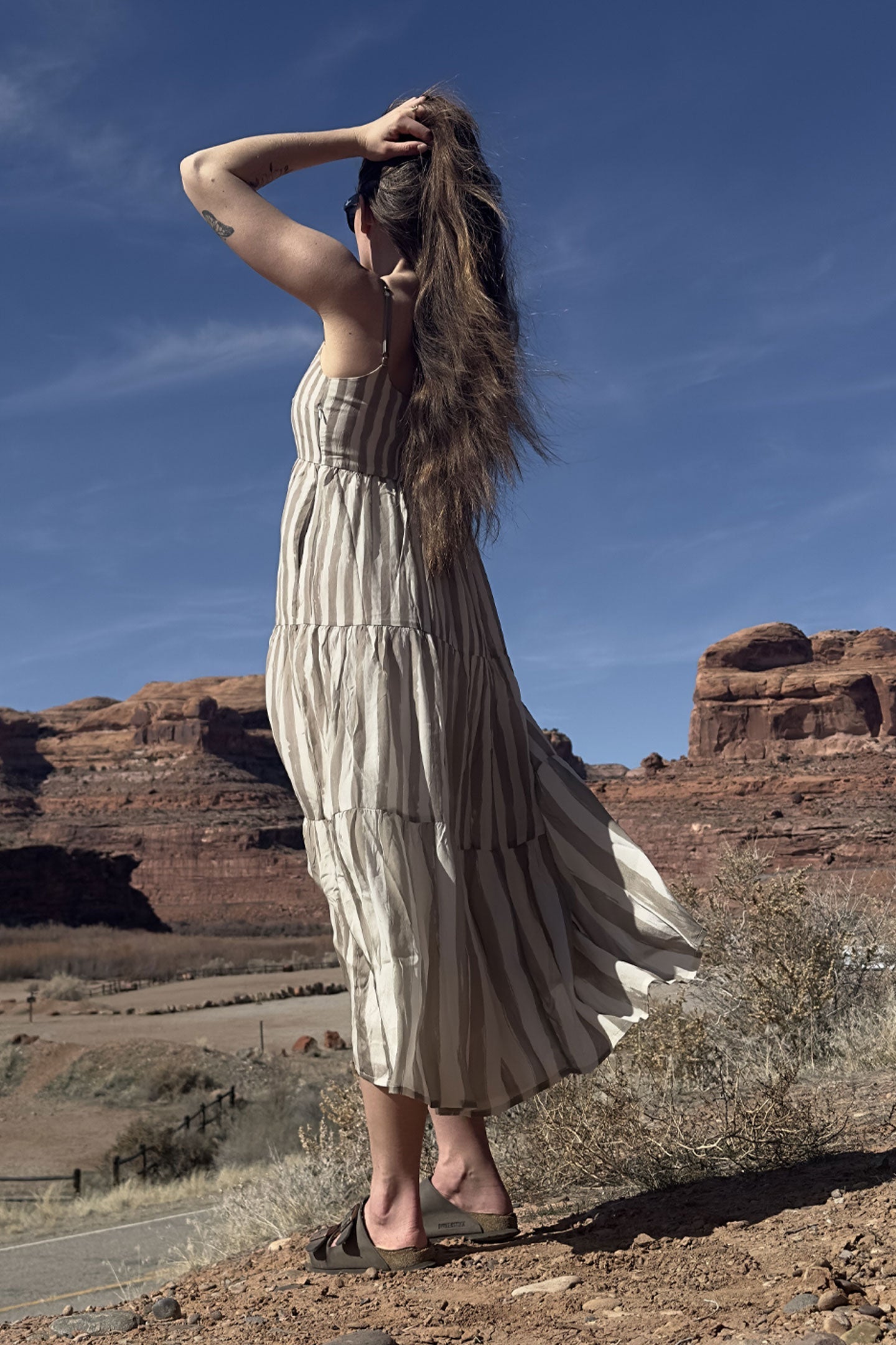 strappy-tiered-maxi-dress-in-beige-stripes-12