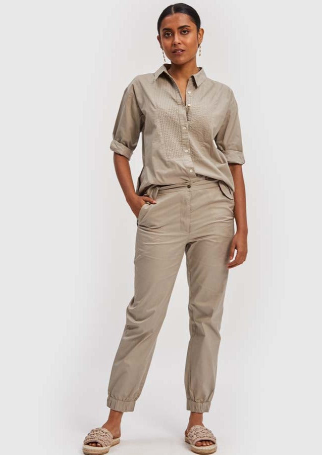 ReistorBombay05991_1_4713d7c8-a57d-4db2-9dc1-a8a13c116ffb